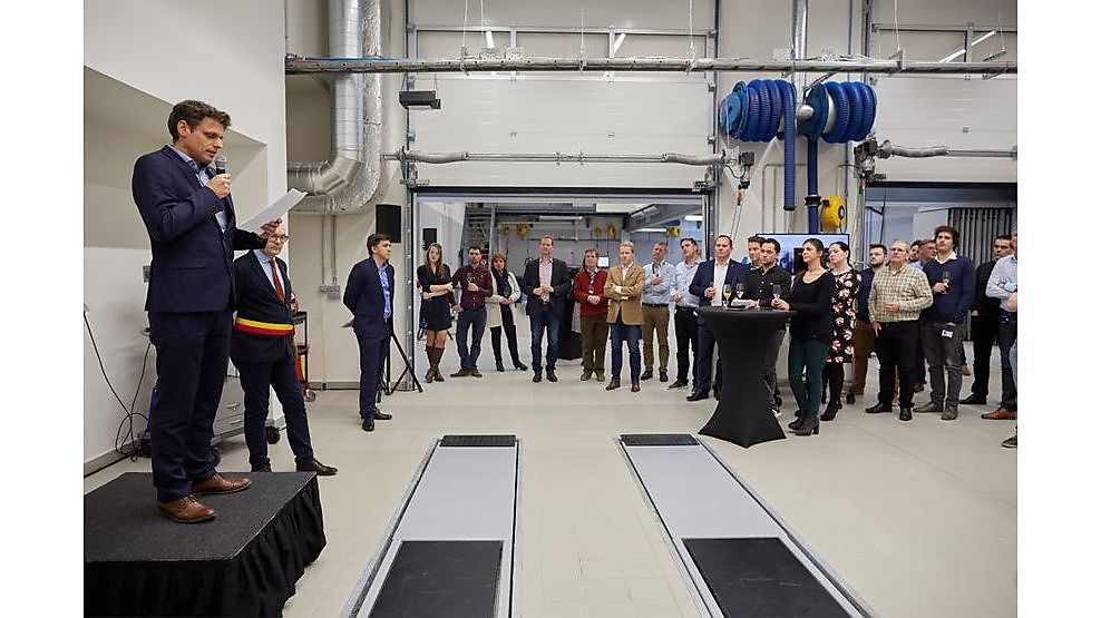Volvo Car Competence Center stoomt toekomstige technici klaar 