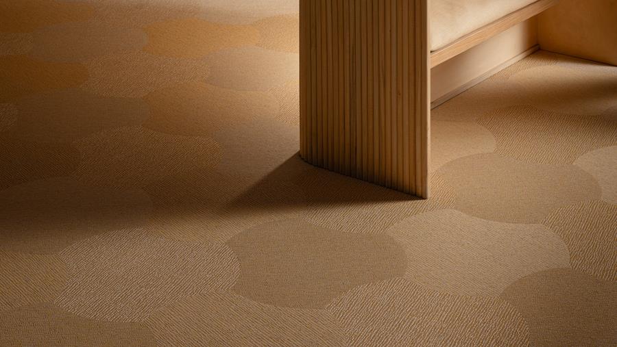 DICKSON élargit sa gamme de revêtement de sol allure