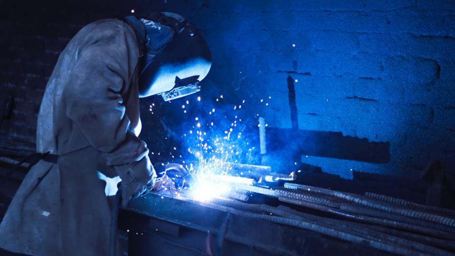 INDUSTRIELE BEDRIJVEN ACTIEVER DAN GEDACHT